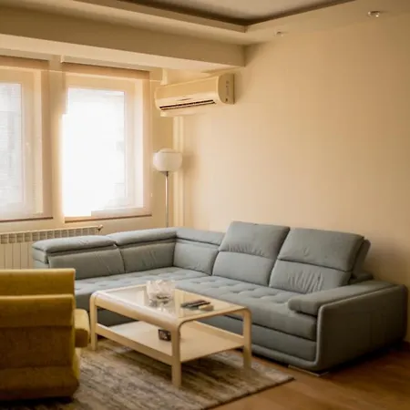 Two Bedroom New דירה סקופיה